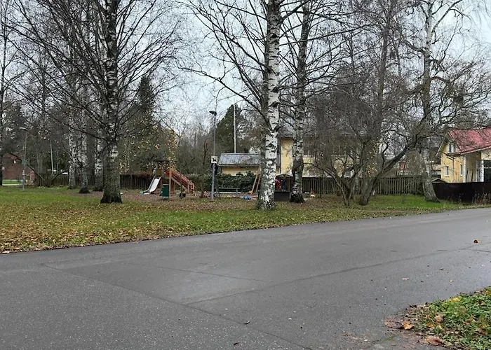 Private House And Winter Garden הלסינקי