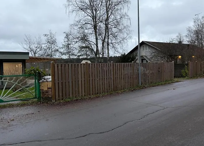 Private House And Winter Garden *