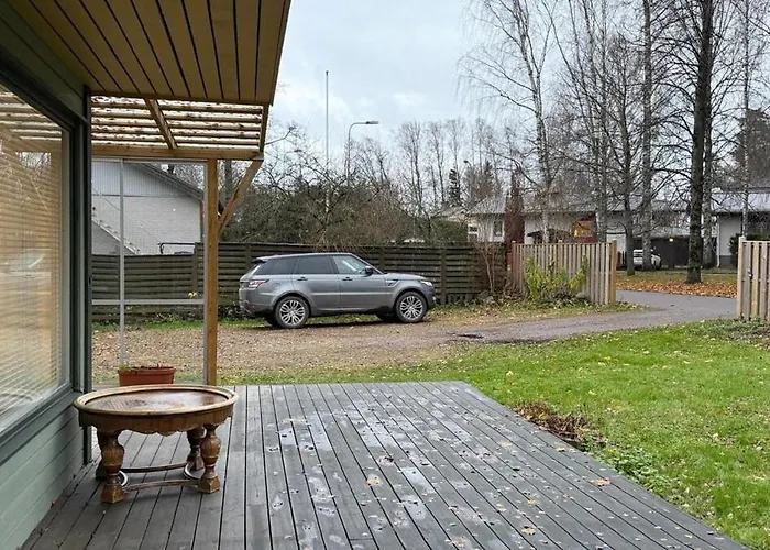 Private House And Winter Garden * הלסינקי